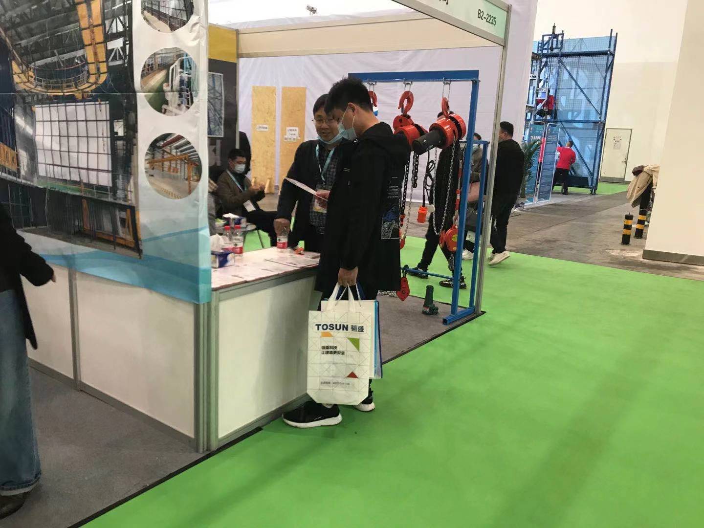 2021年疫情下的商業(yè)機遇 -- 特寫“山城”牌手拉葫蘆公司 2021年疫情下的商業(yè)機遇 -- 特寫“山城”牌手拉葫蘆公司